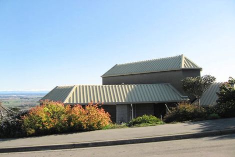Photo of property in 6 Kiteroa Place, Cashmere, Christchurch, 8022