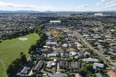 Photo of property in 35 Halyard Close, Flagstaff, Hamilton, 3210