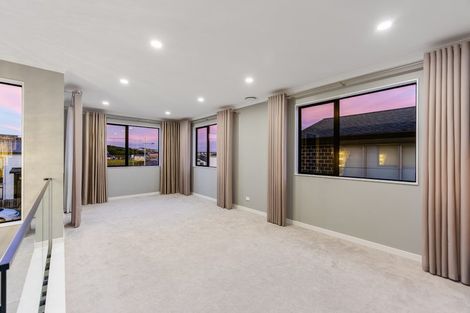 Photo of property in 11 Bight Road, Long Bay, Auckland, 0630