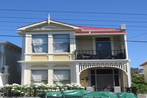 Photo of property in 28 Thompson Street, Mount Cook, Wellington, 6011