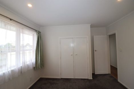 Photo of property in 2/95 Pakuranga Road, Pakuranga, Auckland, 2010