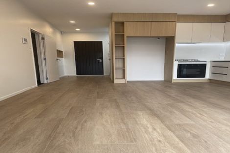 Photo of property in 11d Trinidad Road, Sunnynook, Auckland, 0620