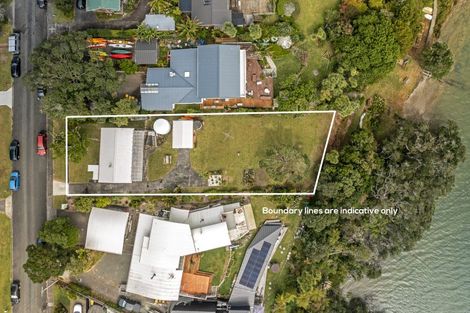Photo of property in 13 Okura River Road, Okura, Albany, 0792