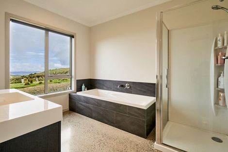 Photo of property in Long Gully, 380 Hawkins Hill Road, Brooklyn, Wellington, 6021