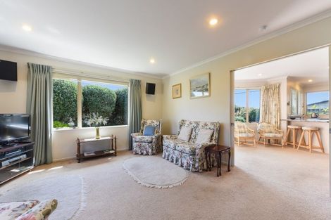 Photo of property in 96 Fergusson Street, Stoke, Nelson, 7011