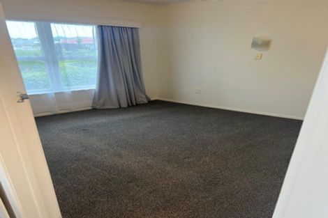 Photo of property in 2/41 Norman Road, Hauraki, Auckland, 0622