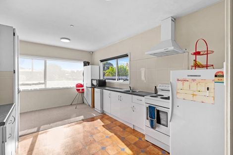Photo of property in 8 Glasgow Street, Takaro, Palmerston North, 4412