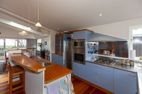 Photo of property in 219 Manly Street, Paraparaumu Beach, Paraparaumu, 5032