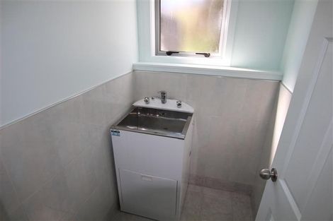 Photo of property in 15 Katrina Place, Massey, Auckland, 0614