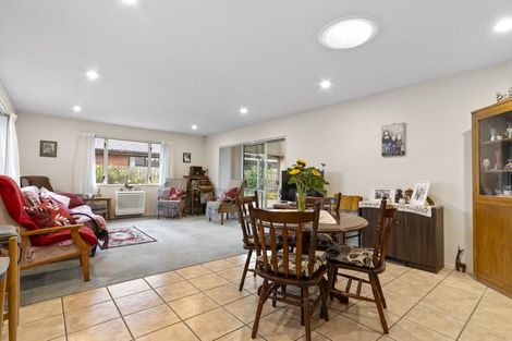 Photo of property in 9 Thistledown Place, Woolston, Christchurch, 8062