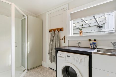 Photo of property in 260 Talbot Street, Geraldine, 7930