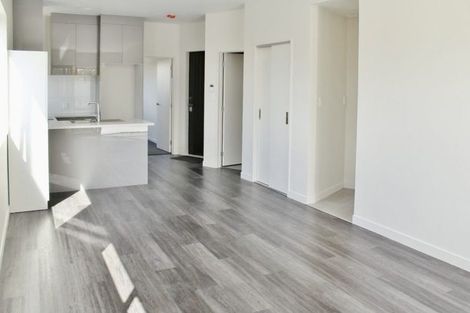 Photo of property in 8/3 Abbotleigh Avenue, Te Atatu Peninsula, Auckland, 0610