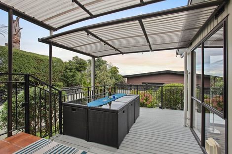 Photo of property in 18 Deanna Drive, West Harbour, Auckland, 0618