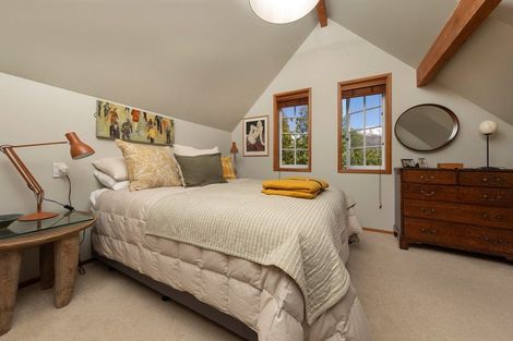 Photo of property in 9 Hunter Crescent, Wanaka, 9305