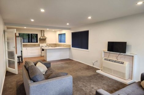 Photo of property in 96 Paparoa Street, Papanui, Christchurch, 8053