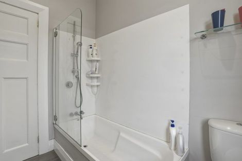 Photo of property in 185 Kenmure Road, Kenmure, Dunedin, 9011
