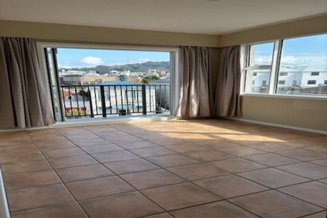 Photo of property in 36u5 Roxburgh Street, Mount Victoria, Wellington, 6011