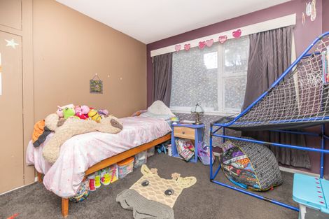 Photo of property in 11 Masham Road, Broomfield, Christchurch, 8042