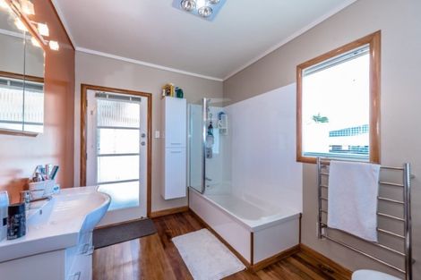 Photo of property in 23 Charles Crescent, Beerescourt, Hamilton, 3200