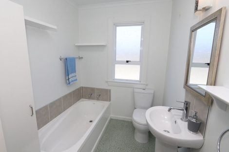 Photo of property in 15 Manse Street, Hampstead, Ashburton, 7700