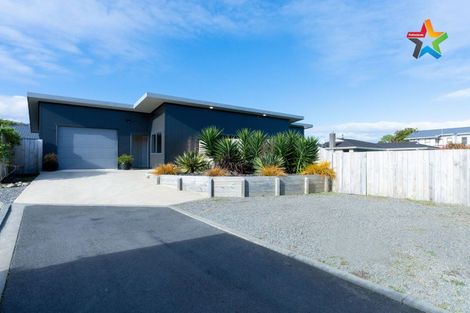 Photo of property in 4a Millhaven Place, Otaki, 5512