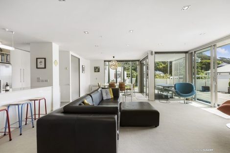 Photo of property in 1a/22 Telford Terrace, Oriental Bay, Wellington, 6011