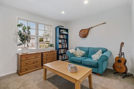 Photo of property in 92c Nelson Street, Howick, Auckland, 2014