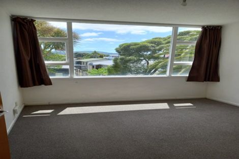 Photo of property in 19 Barber Grove, Moera, Lower Hutt, 5010