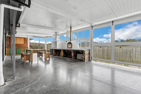 Photo of property in 24 Tauroa Drive, Tuakau, 2121