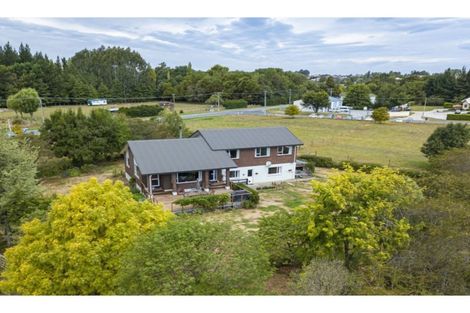 Photo of property in 70 Halstead Road, Pleasant Point, 7903