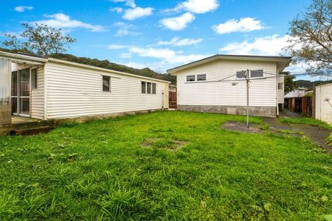 Photo of property in 19 Kairanga Crescent, Wainuiomata, Lower Hutt, 5014
