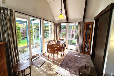 Photo of property in 4 Egmont Place, Bishopdale, Christchurch, 8051