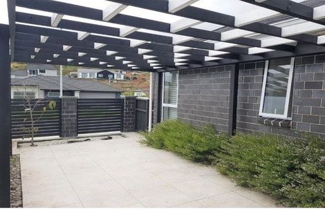 Photo of property in 17 Banks Boulevard, Whitby, Porirua, 5024