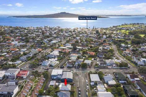 Photo of property in 2 Kawerau Avenue, Devonport, Auckland, 0624