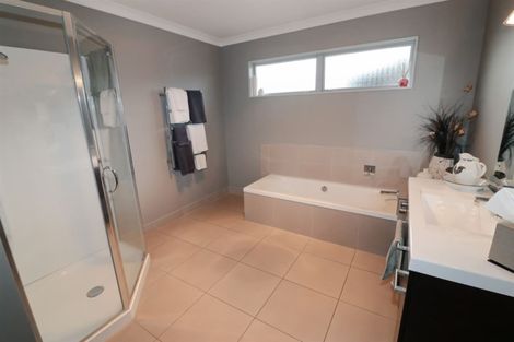 Photo of property in 134 Guy Street, Dannevirke, 4930