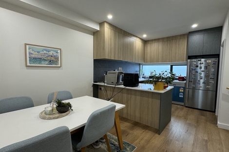Photo of property in 22 Parkwood Avenue, Westgate, Auckland, 0614