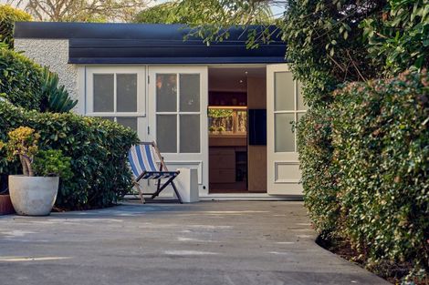 Photo of property in 12 Cheviot Road, Lowry Bay, Lower Hutt, 5013