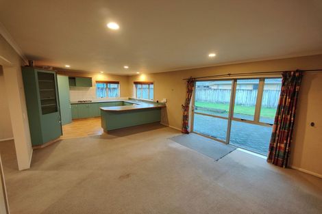 Photo of property in 54 Nottingham Drive, Hamilton East, Hamilton, 3216