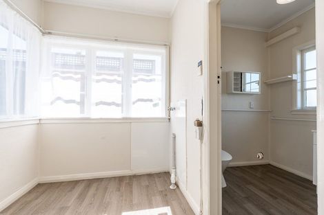 Photo of property in 14 Naylor Street, Hamilton East, Hamilton, 3216