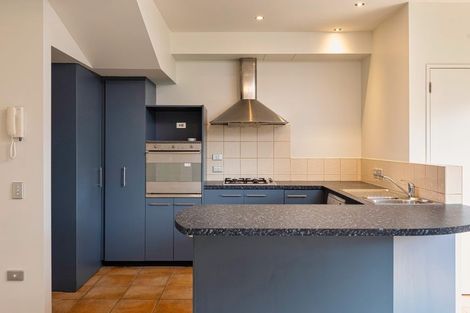 Photo of property in 76 Gunner Drive, Te Atatu Peninsula, Auckland, 0610