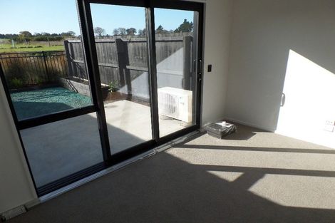 Photo of property in 24 Piripiri Place, Broomfield, Christchurch, 8042