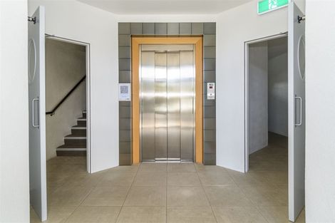 Photo of property in 1/1086 Papamoa Beach Road, Papamoa Beach, Papamoa, 3118