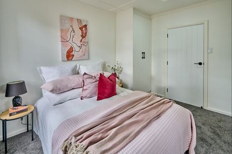 Photo of property in 62 Waddington Drive, Naenae, Lower Hutt, 5011