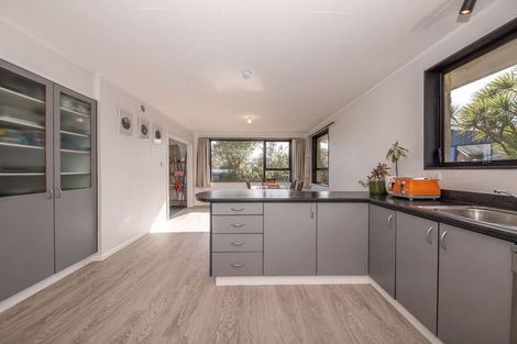 Photo of property in 25 Ngahue Crescent, Carters Beach, Westport, 7825