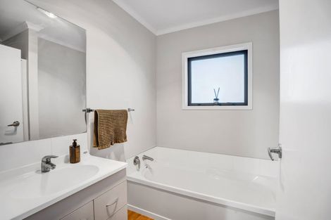 Photo of property in 116b Wills Road, Bell Block, New Plymouth, 4312
