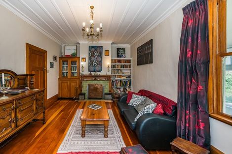 Photo of property in 64 Wellington Road, Paekakariki, 5034