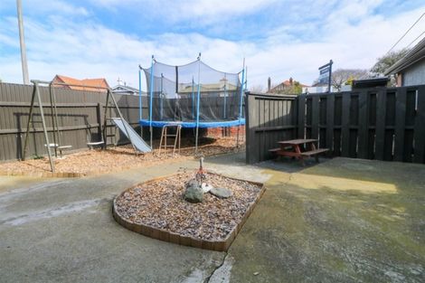 Photo of property in 2/11 Selwyn Street, Maori Hill, Timaru, 7910