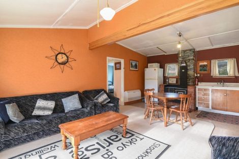 Photo of property in 93 Kent Street, Kingston, Athol, 9793