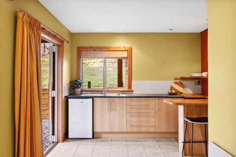 Photo of property in 8 Drake Place, Lake Hawea, Wanaka, 9382