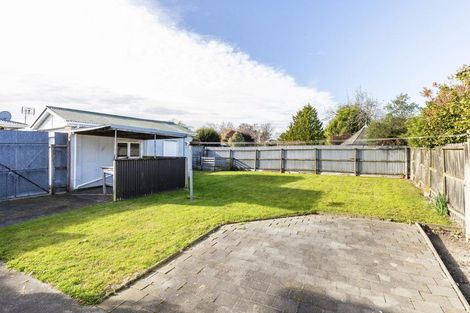 Photo of property in 120 Grimseys Road, Redwood, Christchurch, 8051